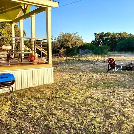 Cozy Tiny Home In The Hills Fischer Exterior foto