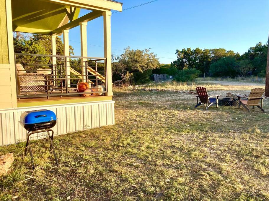 Cozy Tiny Home In The Hills Fischer Exterior foto